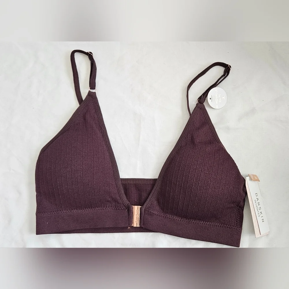 Danskin stylish bra
